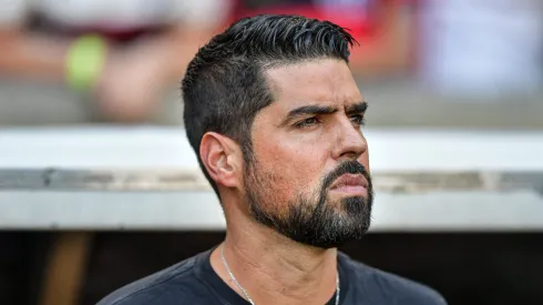 António Oliveira pode ter desfalque de Fagner no próximo jogo da Sul-Americana. . Foto: Thiago Ribeiro/AGIF