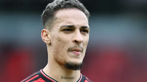 Manchester United pode fechar venda de Antony para time inesperado; São Paulo pode lucrar. (Photo by Michael Regan/Getty Images)