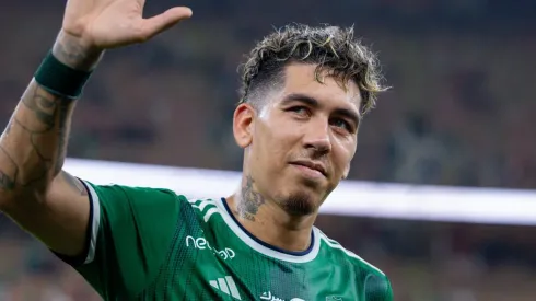 Flamengo ganha 'concorrência' de rival do Brasileirão por Roberto Firmino, do Al-Ahli. (Photo by Yasser Bakhsh/Getty Images)