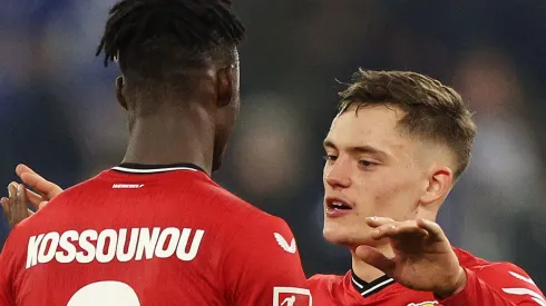 Liverpool de Arne Slot pode pagar R$ 333 milhões por titular do Bayer Leverkusen. (Photo by Dean Mouhtaropoulos/Getty Images)