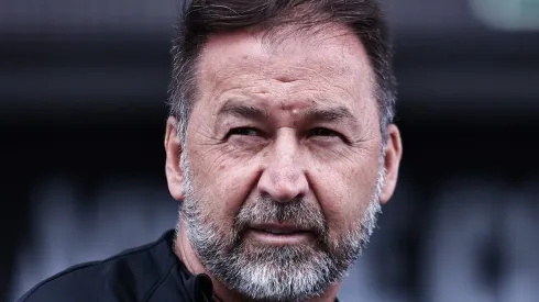 Corinthians surpreende e encaminha acerto com atacante de 10 gols em 2024.