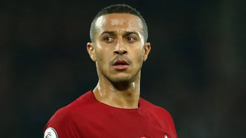 Grande rival do Flamengo abre conversas para contratar o meia Thiago Alcântara (Photo by Jan Kruger/Getty Images)