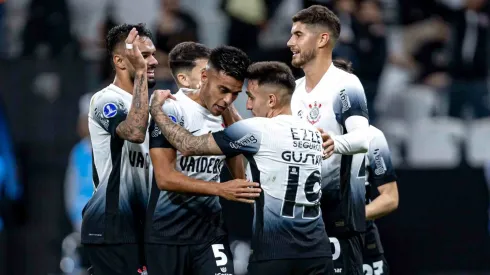 Corinthians pede R$ 41 milhões para fechar venda de grande nome a rival. Foto: Leonardo Lima/AGIF