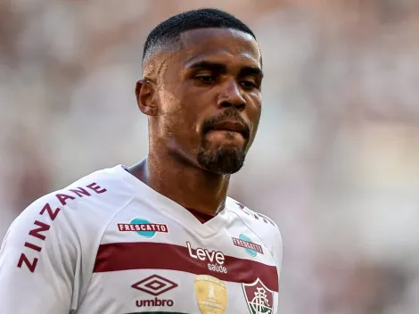 Ex-Grêmio, Douglas Costa pode trocar o Fluminense pelo Antalyaspor