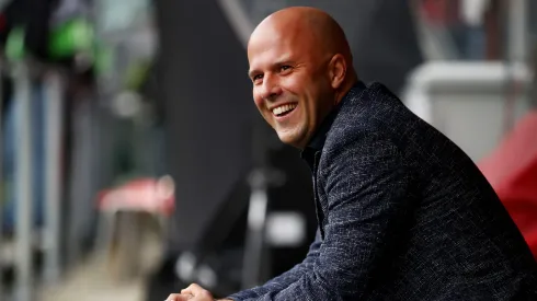 Arne Slot planeja contratar um dos destaques nesta temporada da Premier League.