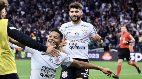 Barcelona quer atacante de baixo custo e titular do Corinthians se torna alvo. Foto: Marcello Zambrana/AGIF