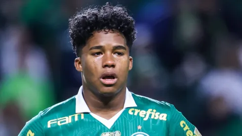 Endrick em ação pelo Palmeiras. Foto: Marcello Zambrana/AGIF