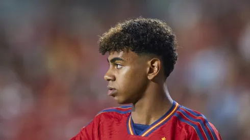 Lamine Yamal está se preparando à Eurocopa 2024. Foto: Fran Santiago/Getty Images