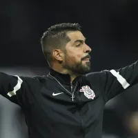 António Oliveira vê joia da base do Corinthians indo para a Itália