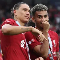 Barcelona pode vender Ronald Araújo para fechar com atacante do Liverpool