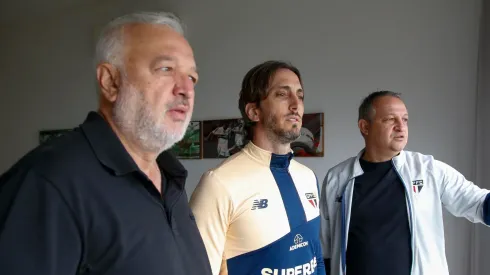 Diretoria tricolor trabalha para qualificar elenco de Zubeldía (Foto: Miguel Schinchariol / saopaulofc.net / Divulgação)