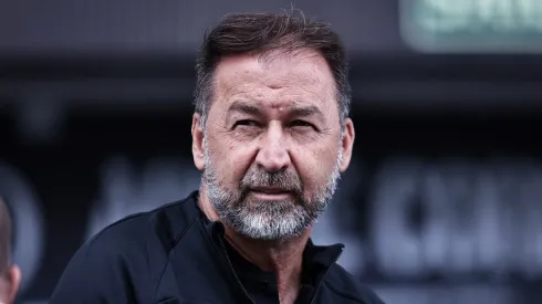 Corinthians pode reforçar elenco com goleiro com passagens pela Premier League.