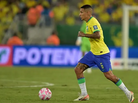 Alvo do PSG, Arana responde sobre o futuro em entrevista nesta manhã