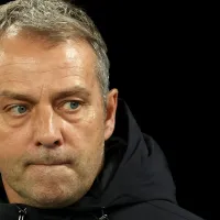 Barcelona quer resolver situação de zagueiro que não deve ter espaço com Hansi Flick