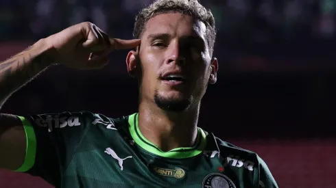 Palmeiras surpreende e aceita negócio que pode colocar Rafael Navarro em grande rival paulista. Foto: Ettore Chiereguini/AGIF