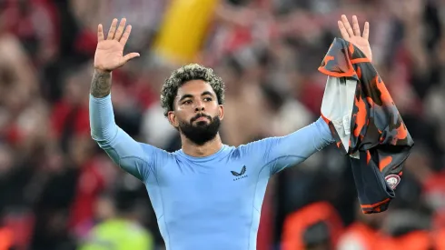 Douglas Luiz está próximo da Juventus e pode ser uma das principais negociações do mercado da bola.