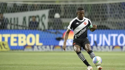 Léo Pelé, do Vasco, em ação contra o Palmeiras na rodada passada. (Associated Press / Alamy Stock Photo)