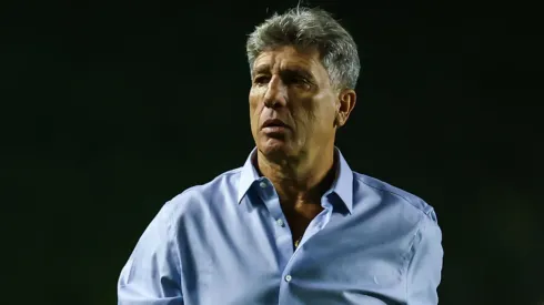 O treinador se mostrou irritado com a imprensa (Foto: Lucas Uebel/Grêmio/Divulgação)