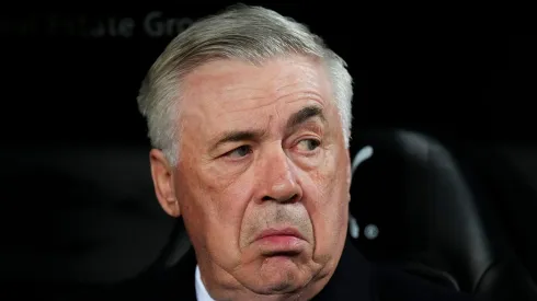 Ancelotti toma decisão oficial no Real Madrid que pode beneficiar o Flamengo. (Photo by Aitor Alcalde/Getty Images)