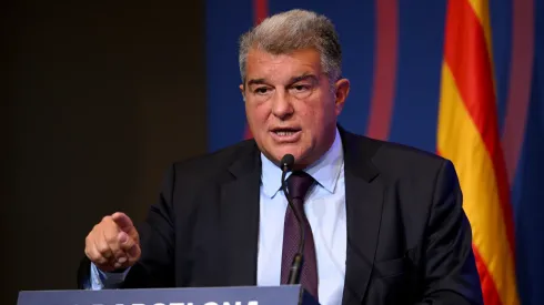 Gestão de Laporta fez último pedido para negociar jovem (Foto: David Ramos/Getty Images)