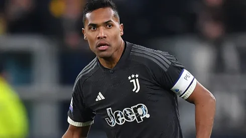 Alex Sandro interessa ao São Paulo (Foto: Valerio Pennicino/Getty Images)