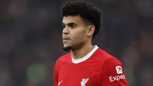 Barcelona dá resposta ao Real Madrid e vai tentar acordo com 2 estrelas da Premier League.