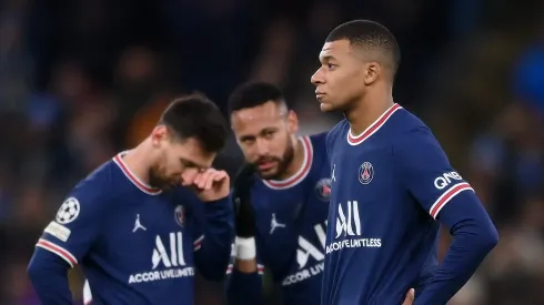 Messi, Neymar e Mbappé juntos. Foto: Laurence Griffiths/Getty Images