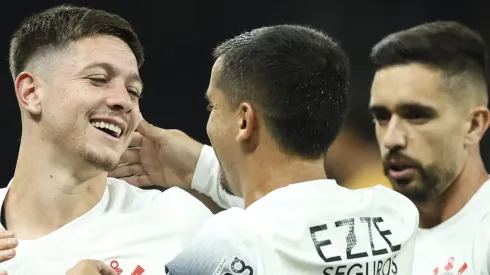 Jogador do Corinthians é procurado e avalia possibilidade de assinar com rival sul-americano em julho. (Photo by Alexandre Schneider/Getty Images)