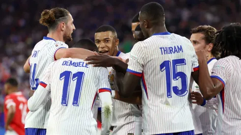 Substituto de Kroos? Real Madrid quer contratar meio-campista da Seleção Francesa.