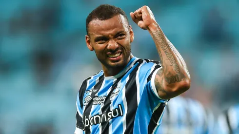 JP Galvão foi defendido pelo treinador gremista (Foto: Lucas Uebel/Grêmio/Divulgação)