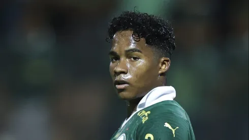 Endrick projeta caminho na Seleção Brasileira. Foto: Alexandre Schneider/Getty Images