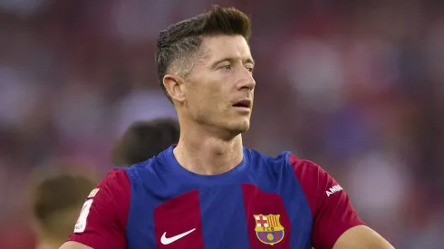 Barcelona pode perder substituto de Lewandowski para a Premier League. (Photo by Fran Santiago/Getty Images)