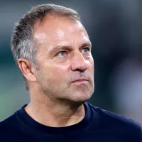 Milan quer contratar zagueiro do Barcelona e Hansi Flick é comunicado nos bastidores