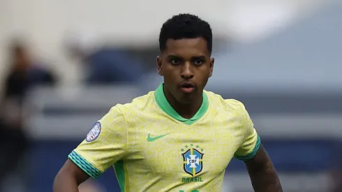 Chegada de Mbappé incomoda, e Rodrygo pode deixar o Real Madrid; entenda.