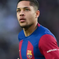 Barcelona quer vender Vitor Roque e gigante inglês faz promessa para selar acordo
