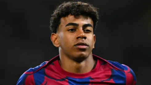Gigante europeu aceita pagar R$ 1,5 bilhão para tirar Lamine Yamal do Barcelona (Photo by David Ramos/Getty Images)
