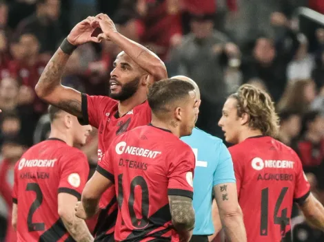 Corinthians manifesta interesse em volante do Athletico-PR