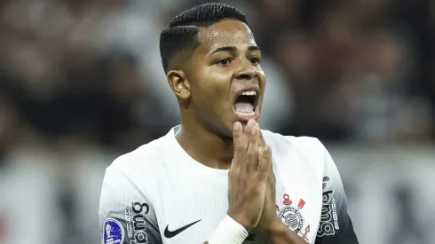 Corinthians e Porto podem fechar troca de jogadores envolvendo Wesley (Photo by Alexandre Schneider/Getty Images)