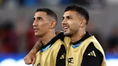 Titular da Argentina surpreende e se oferece ao Barcelona; Decisão é tomada.