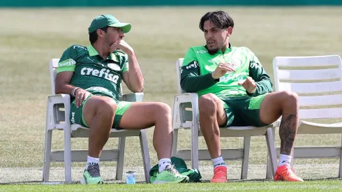 Abel Ferreira e Gustavo Gómez em treino do Palmeiras. (Foto: Cesar Greco/Palmeiras)
