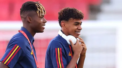 Chelsea aceita pagar salário de R$ 118 milhões para tirar craque das mãos do Barcelona (Photo by Fran Santiago/Getty Images)