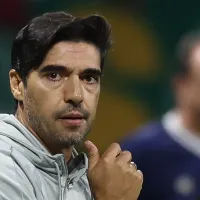 \'Estaria no Barcelona, Real Madrid...\'; Abel Ferreira defende jogador de críticas no Palmeiras