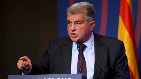 Laporta confirmou interesse do Barça em atacante (Foto: David Ramos/Getty Images)