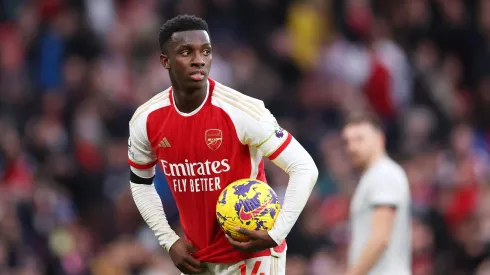 Eddie Nketiah, atacante do Arsenal. (Photo by Alex Pantling/Getty Images)