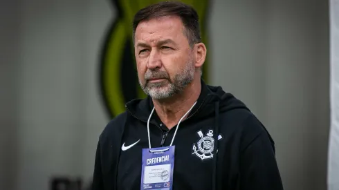 Augusto Melo quer reforços para o ataque do Corinthians.