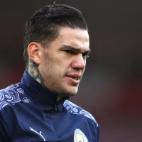 Manchester City propõe aumento de 75% a Ederson e valores \'vazam\' na web