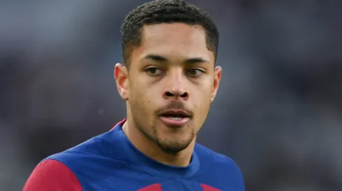 Barcelona recebe grande proposta e Vitor Roque pode fechar com clube surpreendente (Photo by David Ramos/Getty Images)