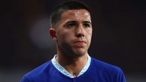 Enzo Fernández pode receber suspensão na Premier League.