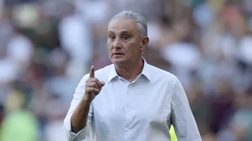 Tite deixa jovem sair do Fla