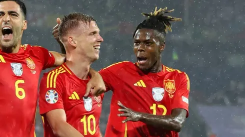 Barcelona supera o Liverpool e tem acordo de 5 anos para anunciar grande atacante.